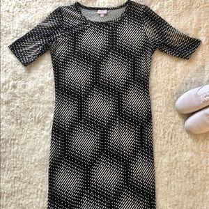 Lularoe Julia dress sz S. Black and white print